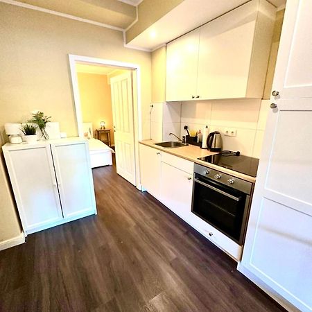 Zentrales Apartment Mit Terrasse Bremen Luaran gambar